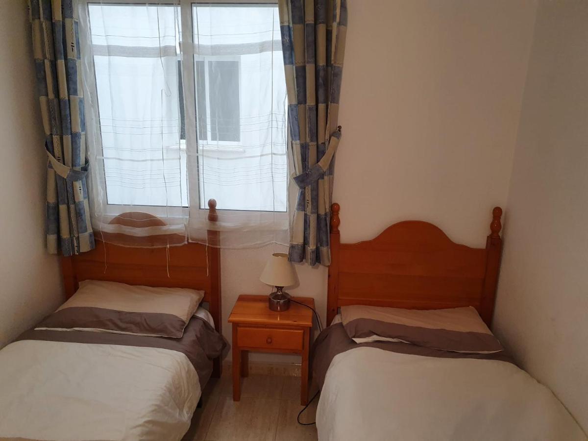 Apartment Close To All Amenities Torrevieja Exterior foto